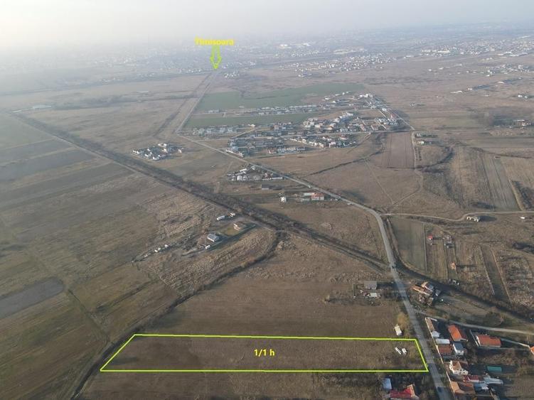 Teren Construcții intravilan de 11000 mp, în Moșnița Nouă
