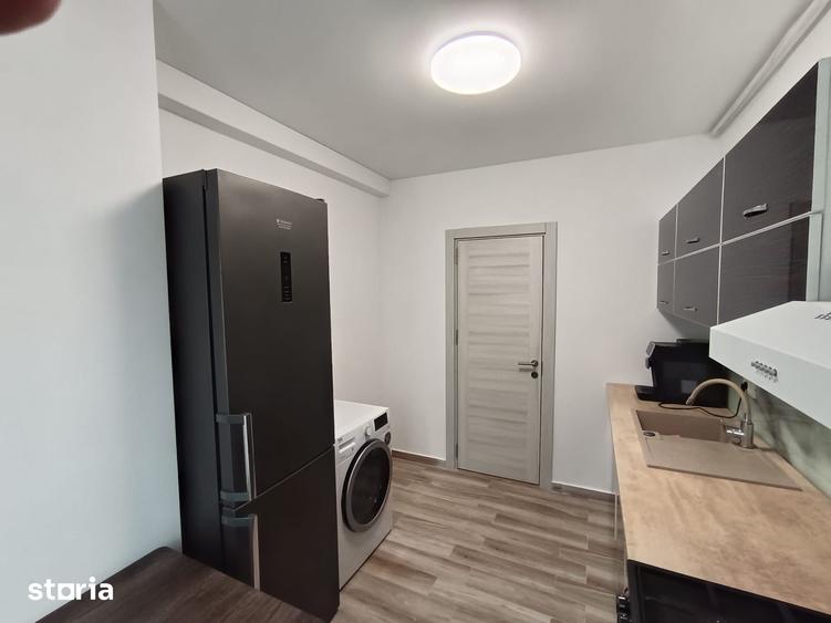 Apartament cu 2 camere decomandat, mobilat în Apărătorii Patriei — fotografia 1