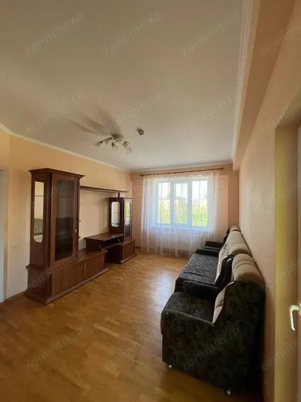 Apartament cu 2 camere semidecomandat în Buziașului