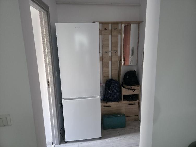 Apartament cu 2 camere nedecomandat în Central