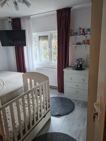 Apartament 2 camere, decomandat - 9