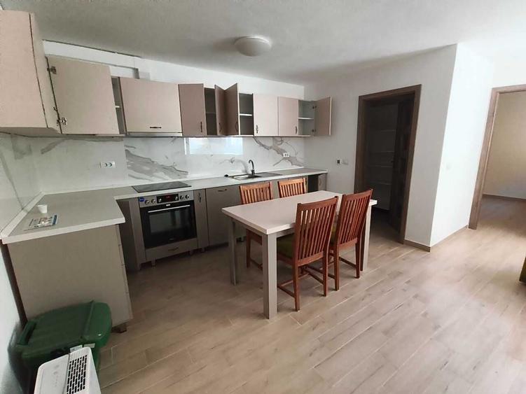 Apartament ultracentral in curte comuna - 1
