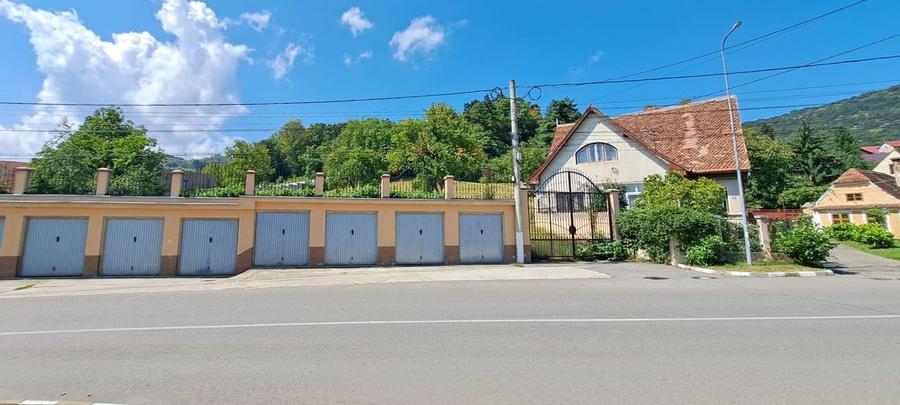 Teren Construcții intravilan de 8000 mp, în Central