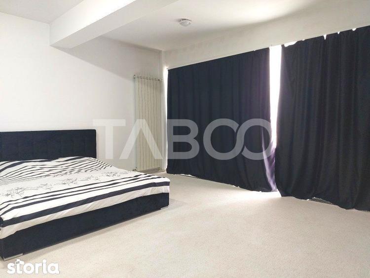 Apartament cu 3 camere decomandat în Vasile Aaron