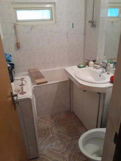 Apartament cu 2 camere semidecomandat în Sud