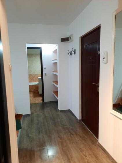 Apartament cu 2 camere decomandat în Ștefan cel Mare