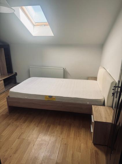 Apartament cu 3 camere semidecomandat în Chișoda