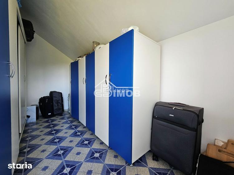 Casă cu 4 camere cu Teren 820 Mp în Buciumeni