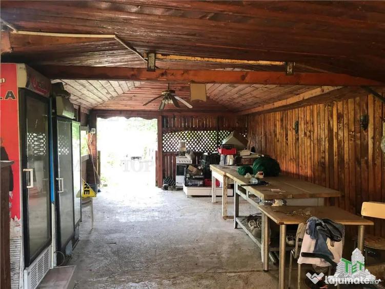 Casă cu 9 camere cu Canalizare în Cornetu