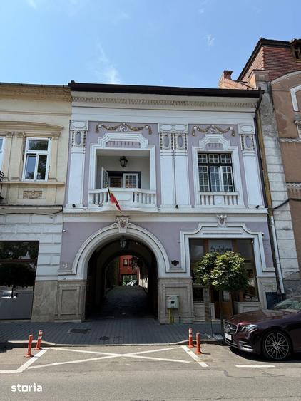 Spațiu comercial, de 55 mp, în Central