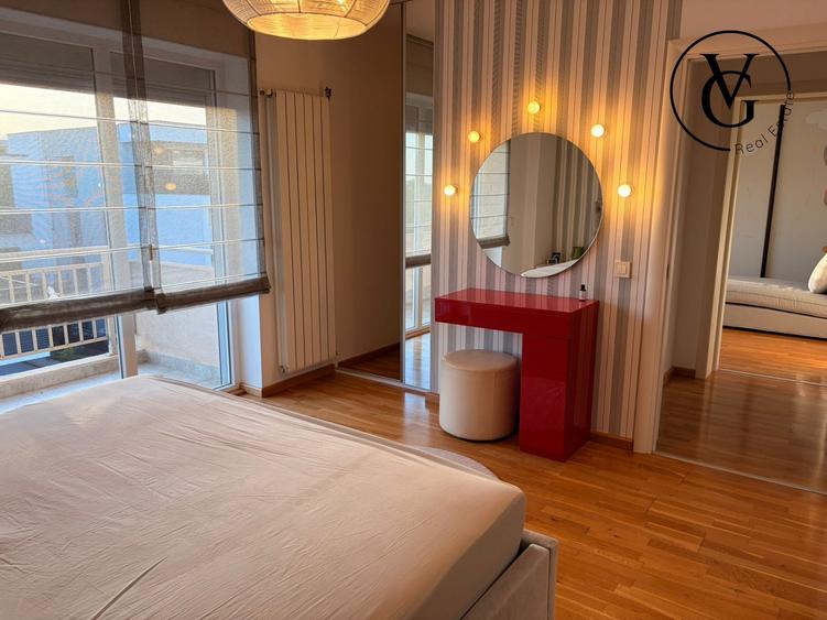 Apartament cu 3 camere decomandat, mobilat în Voluntari