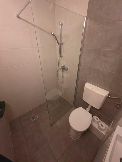 Apartament cu 4 camere decomandat în Tomis Nord