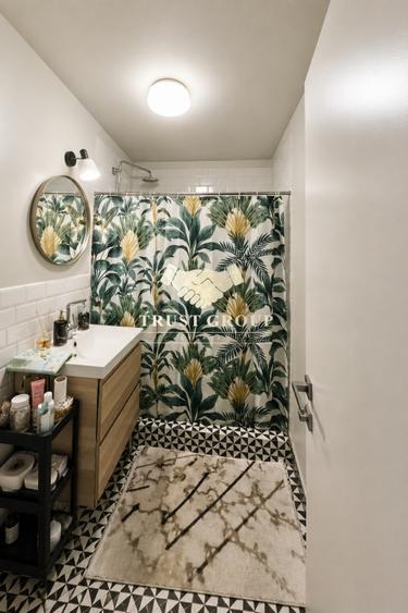Apartament cu 4 camere decomandat, mobilat în Tei