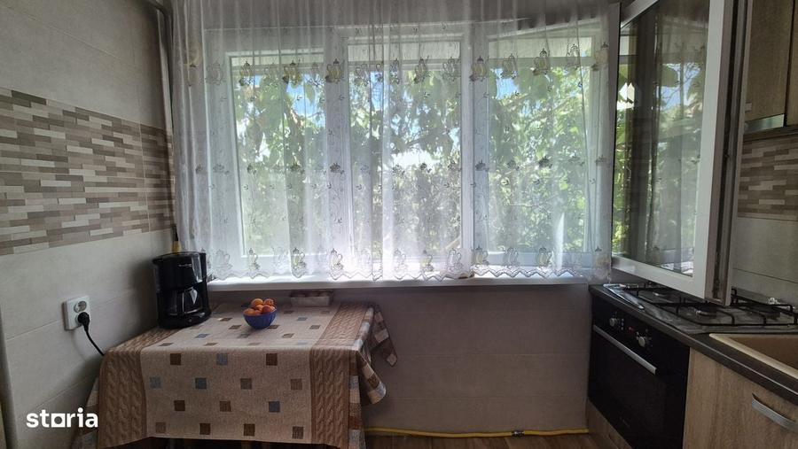 Apartament cu 2 camere decomandat în Siderurgiștilor
