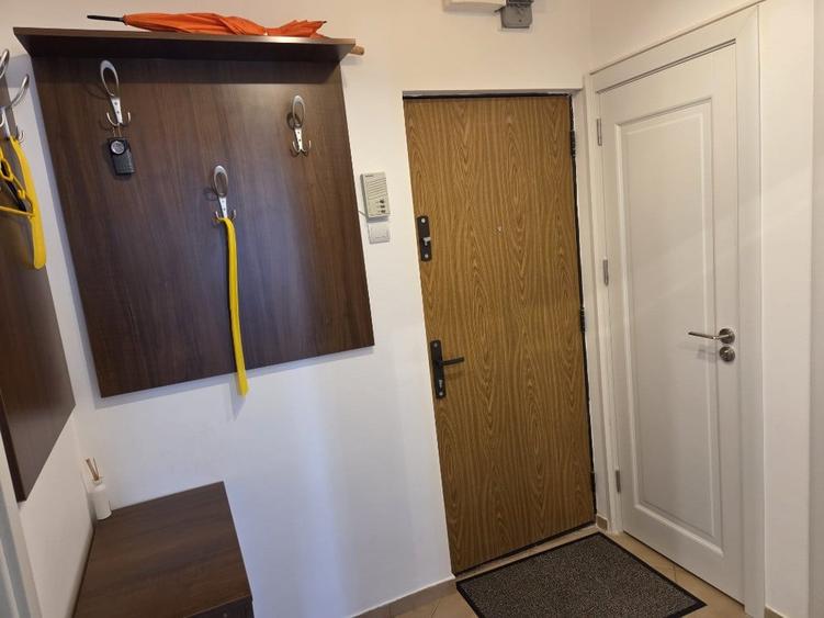 Apartament cu 2 camere decomandat în Drumul Taberei