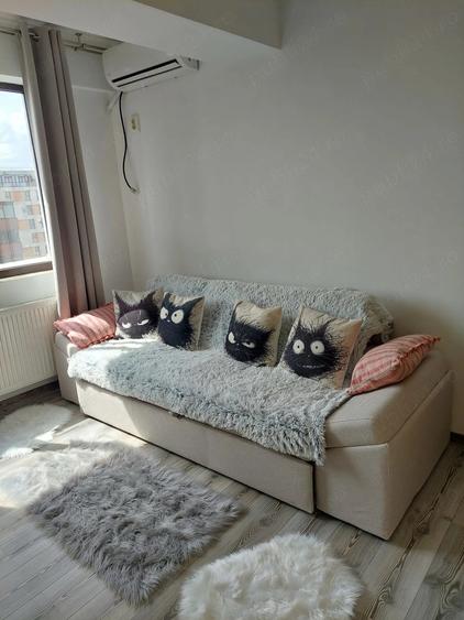 Apartament cu 2 camere decomandat în Roșu