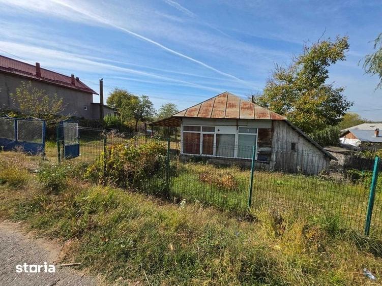Teren de 714 mp, în Lădești