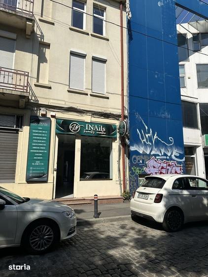 Spat?iu Comercial | Piat?a Victoriei | Vitrina? Stradala? - 8