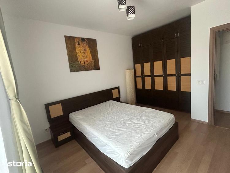 Apartament cu 3 camere decomandat, mobilat în Titan