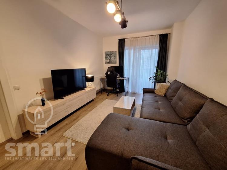 Apartament cu 2 camere semidecomandat, mobilat în Mărăști