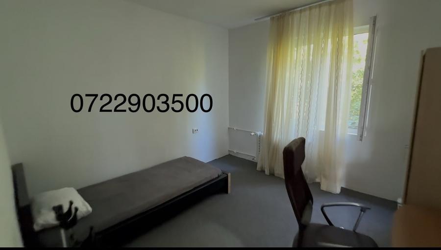 Apartament cu 3 camere decomandat în Apărătorii Patriei