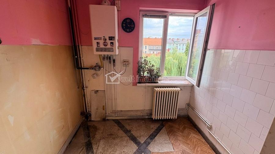 Apartament 2 camere, zona centrala, decomandat, etaj intermediar ! - 5