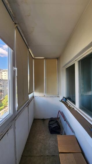 Garsonieră decomandată, mobilată în Decebal