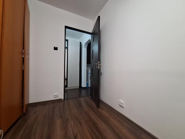 Apartament 3 camere - renovat complet - ideal pentru investitie - 12