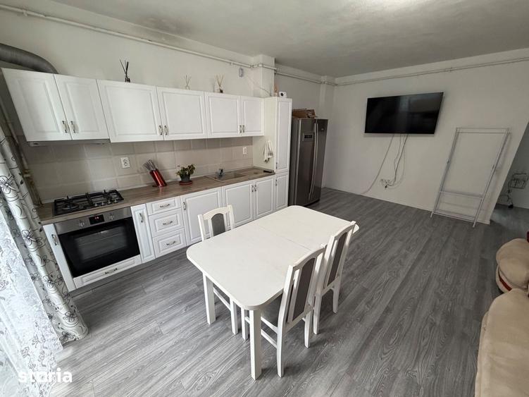 Apartament cu 3 camere în Tolstoi