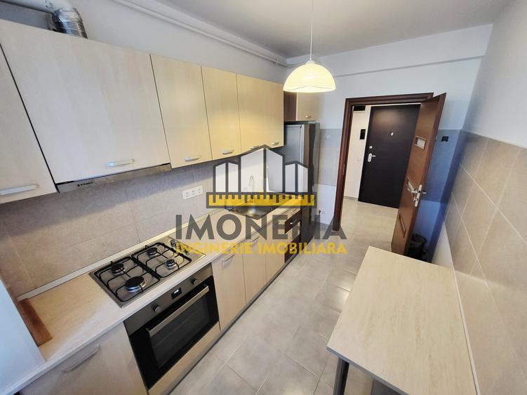 Apartament cu 2 camere decomandat, mobilat în Decebal