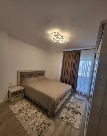 Apartament cu 2 camere decomandat, mobilat în Tomis Nord