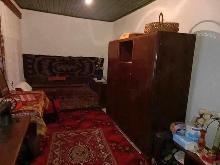 Casă cu Teren 1200 Mp în Scânteia