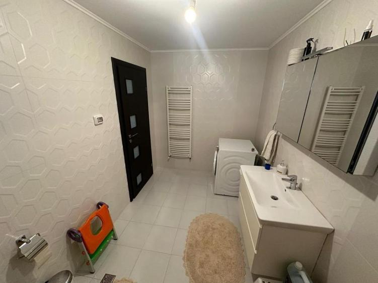 Casă individuală cu 3 camere cu Teren 2997 Mp în Ogrezeni