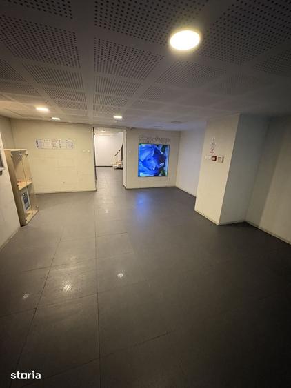 Apartament cu 3 camere în Colentina