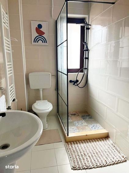 Apartament cu 3 camere în Pârneava