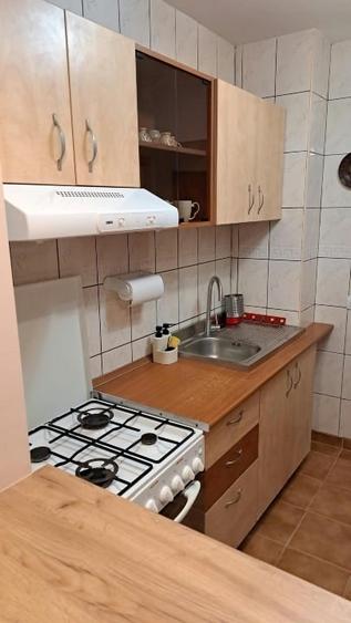 Apartament cu 3 camere decomandat, mobilat în Nicolae Grigorescu