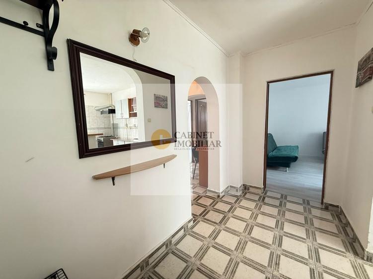 Apartament cu 3 camere decomandat, mobilat în Unirii