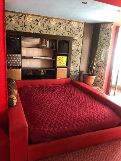 Apartament cu 3 camere decomandat în Zorilor