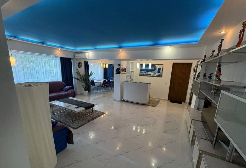 Apartament cu 3 camere semidecomandat, mobilat în Unirii — fotografia 3