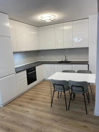 Apartament cu 2 camere semidecomandat în Sud