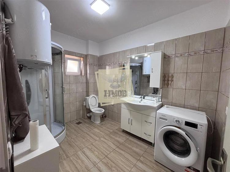 Apartament cu 3 camere decomandat în Șura Mare