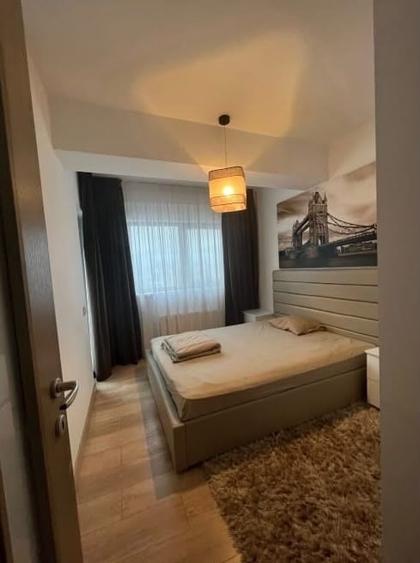 Apartament cu 3 camere decomandat în Nicolina