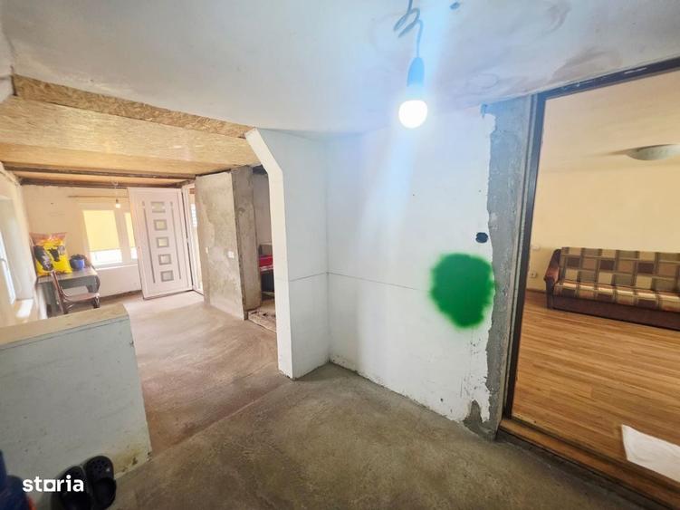 Casă cu 3 camere cu Teren 536 Mp în Ceptura