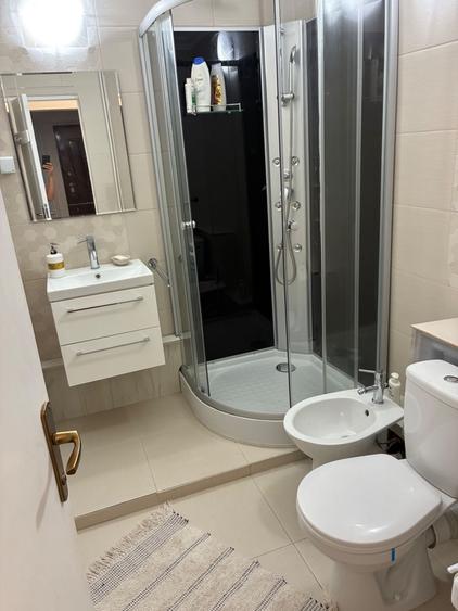Apartament cu 2 camere decomandat în Rogerius