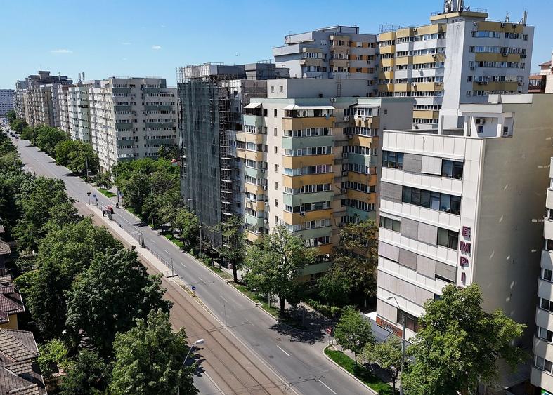 Birou, de 1,700 mp, în Iancului