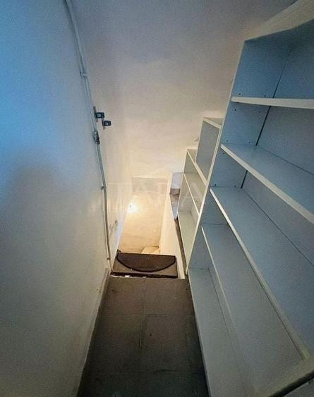 Apartament cu 3 camere semidecomandat în Andrei Mureșanu