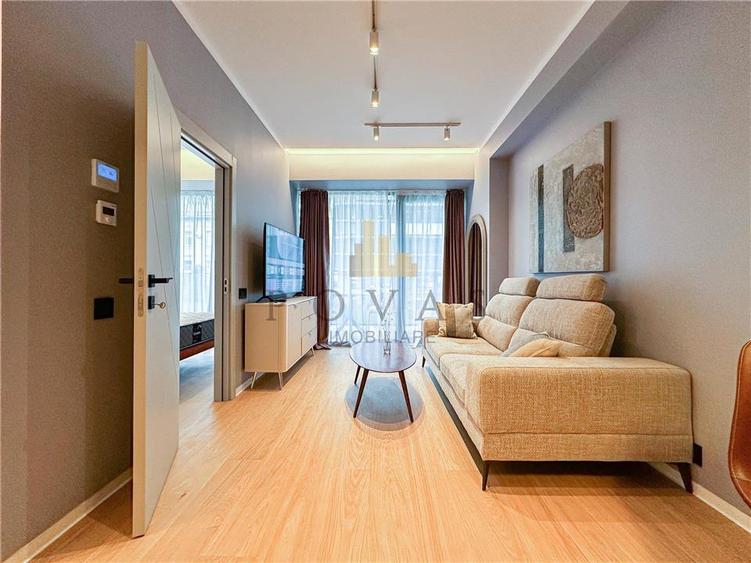 Apartament cu 2 camere semidecomandat, mobilat în Floreasca