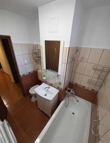 Apartament cu 2 camere decomandat, mobilat în Astra