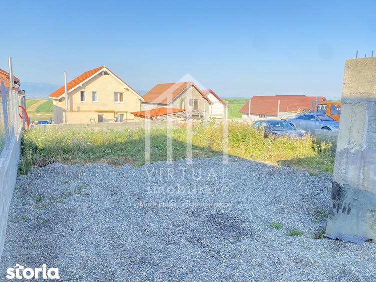Casă cu 5 camere cu Teren 496 Mp în Șura Mare