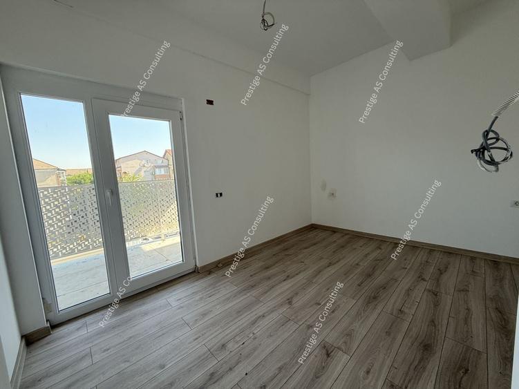 Apartament cu 3 camere în Soarelui